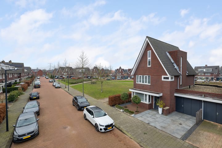 Photo 41 of Pablo Picassostraat 46