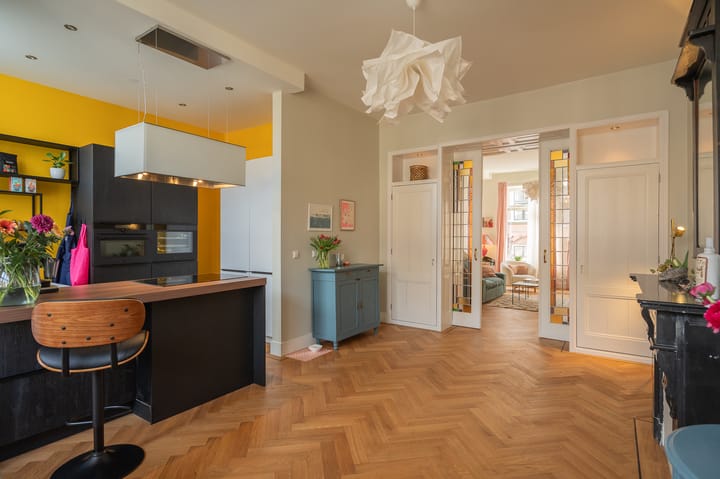 Foto 22 van Van Diemenstraat 213