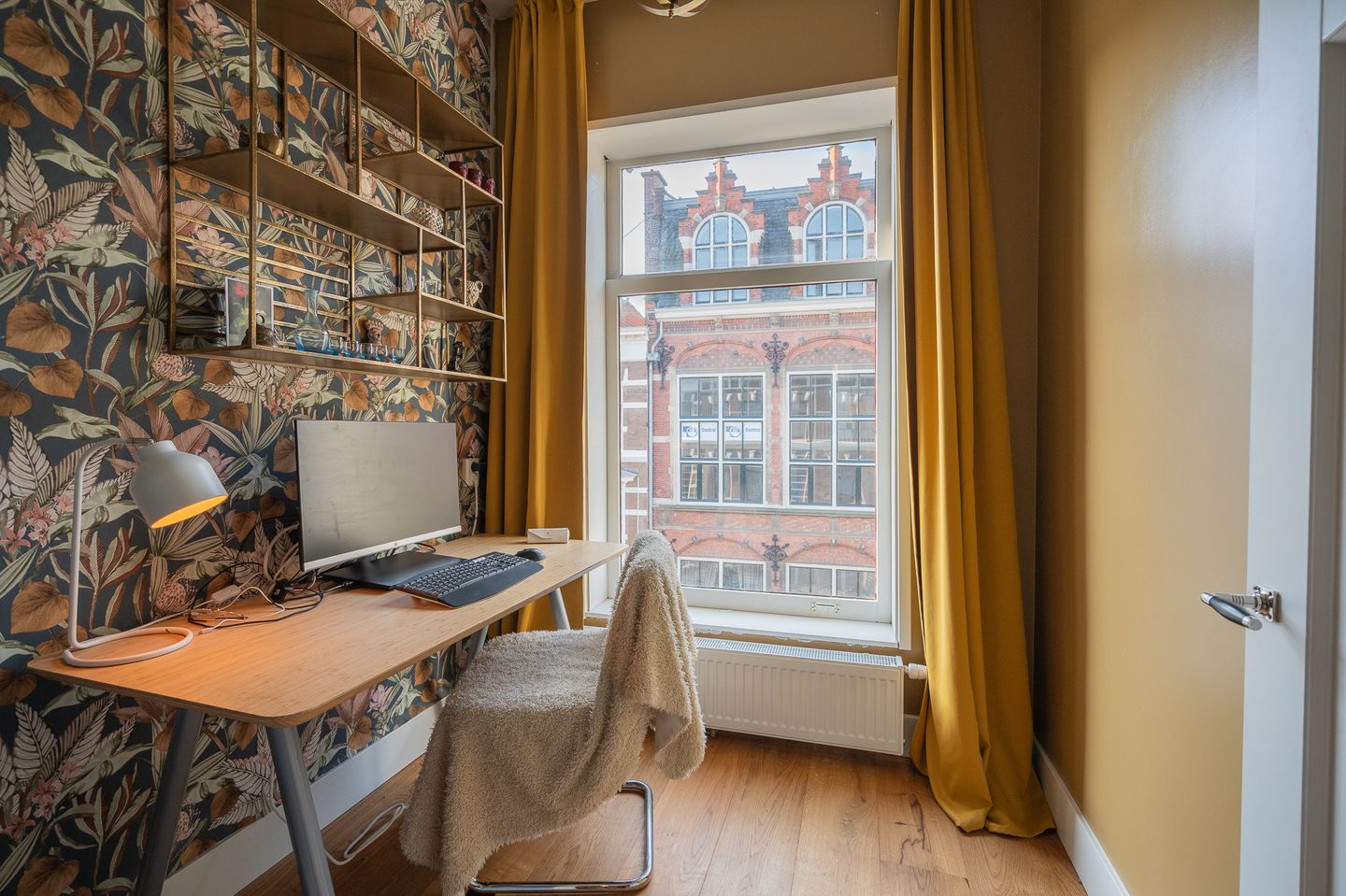 Foto 25 van Van Diemenstraat 213