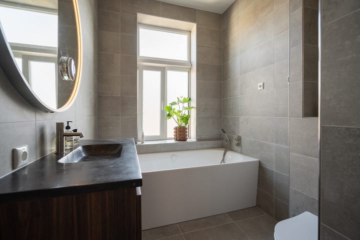 Foto 42 van Van Diemenstraat 213