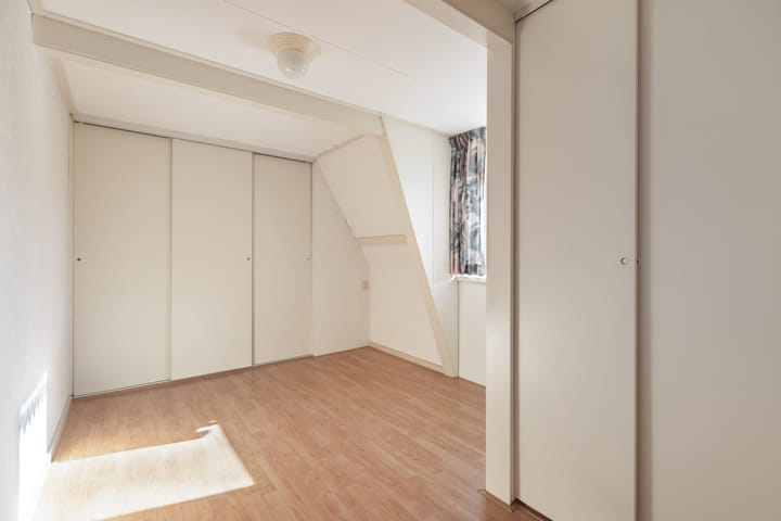 Foto 15 van Dr Jelle Bangastraat 28