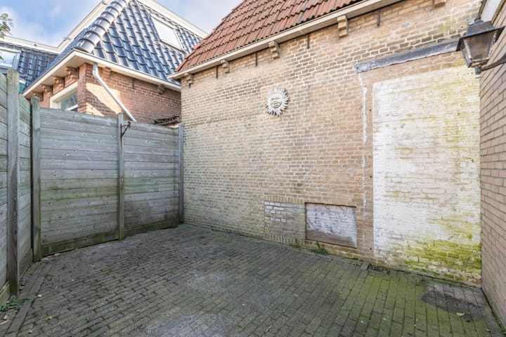 Foto 24 van Dr Jelle Bangastraat 28