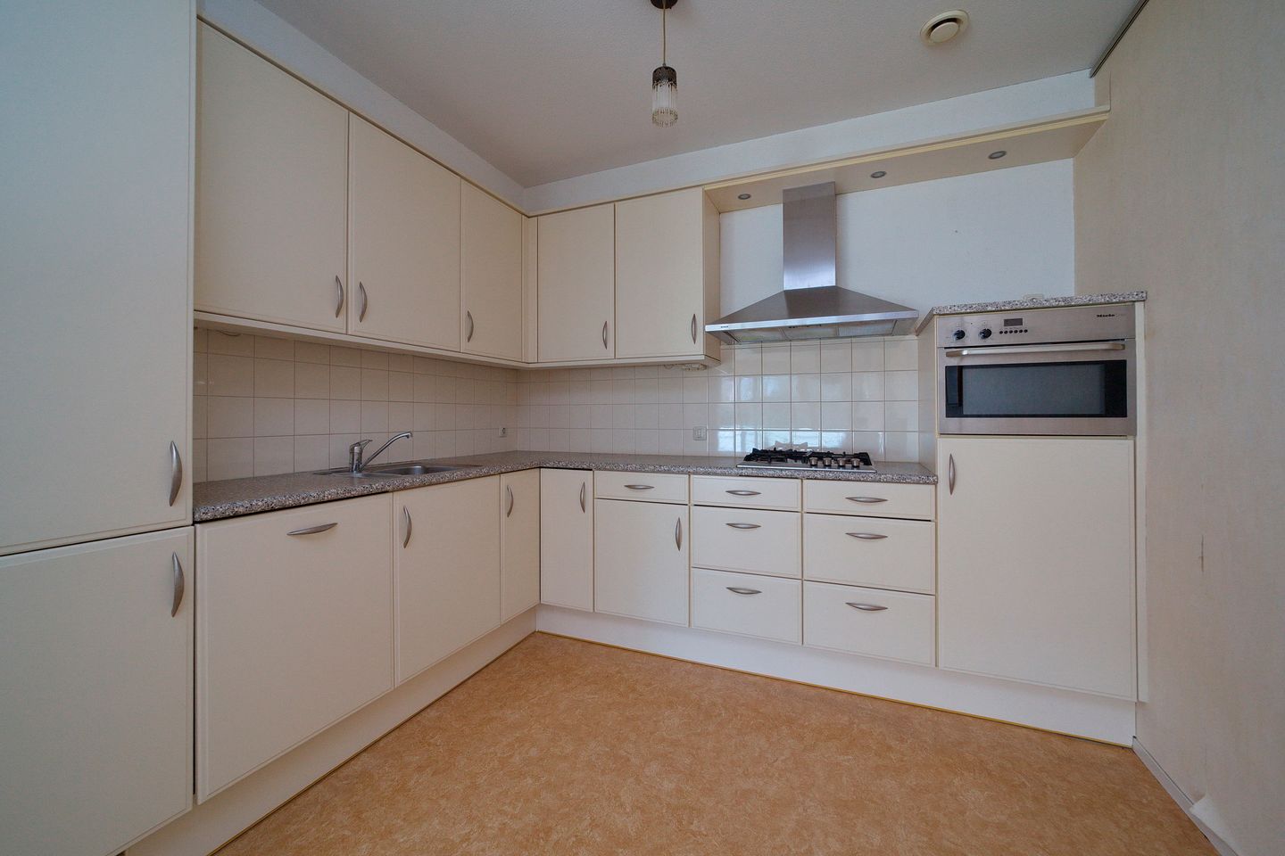 Foto 10 van Komkommerstraat 9