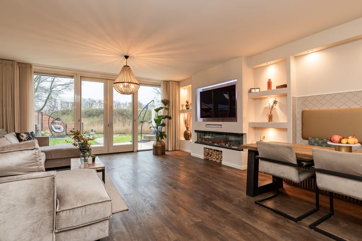 Foto 11 van Nobelstraat 82