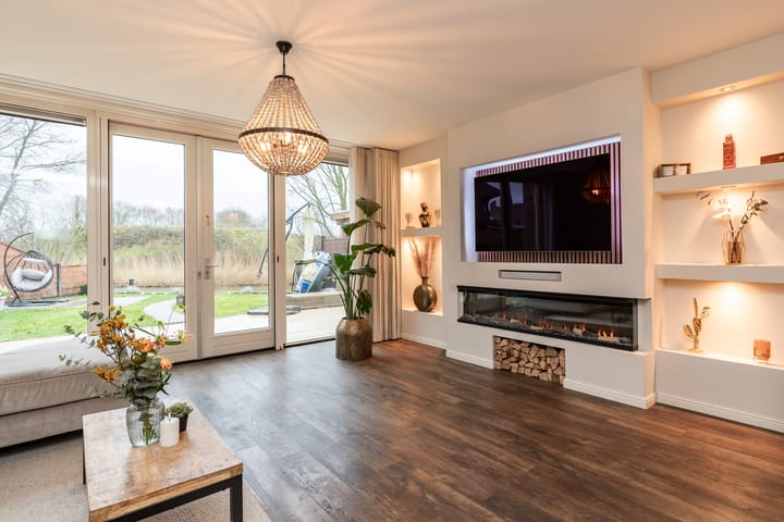 Foto 12 van Nobelstraat 82