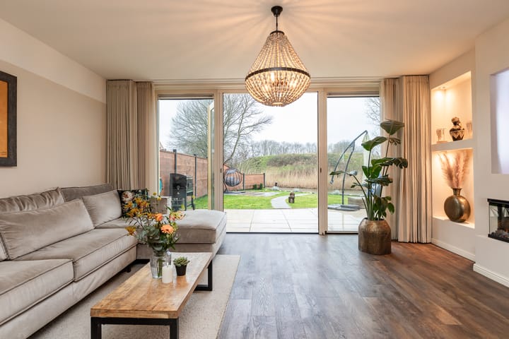 Foto 24 van Nobelstraat 82