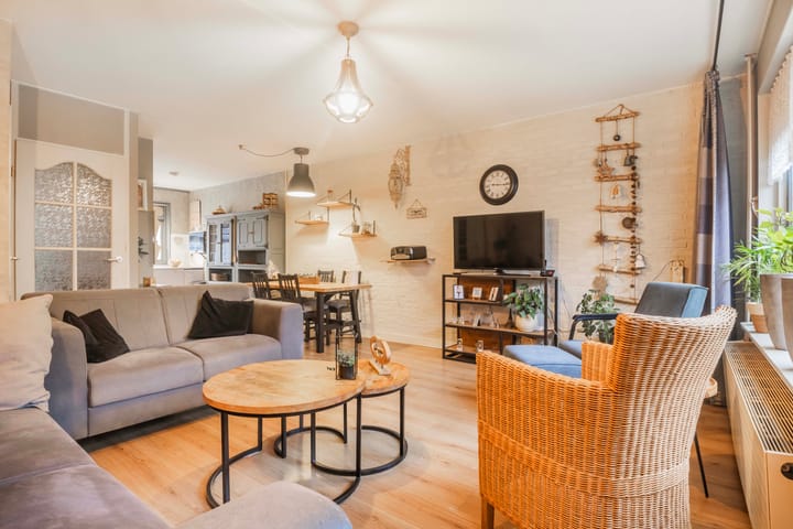 Foto 8 van De Moucheronstraat 5