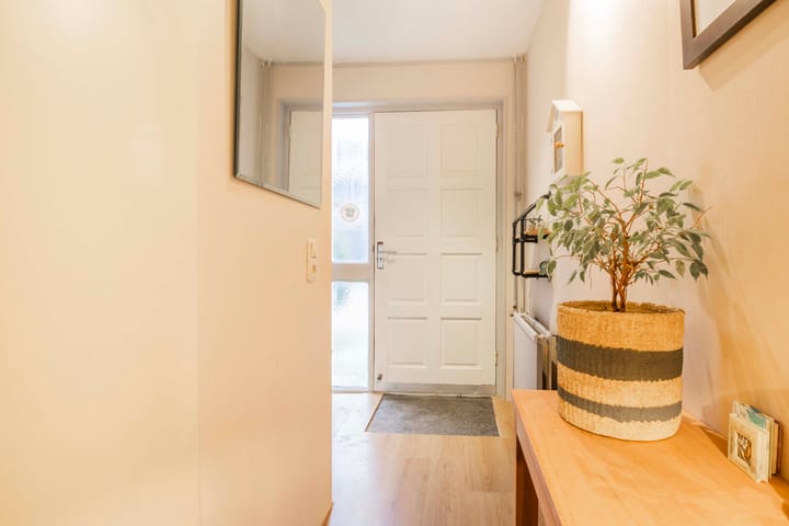 Foto 14 van De Moucheronstraat 5