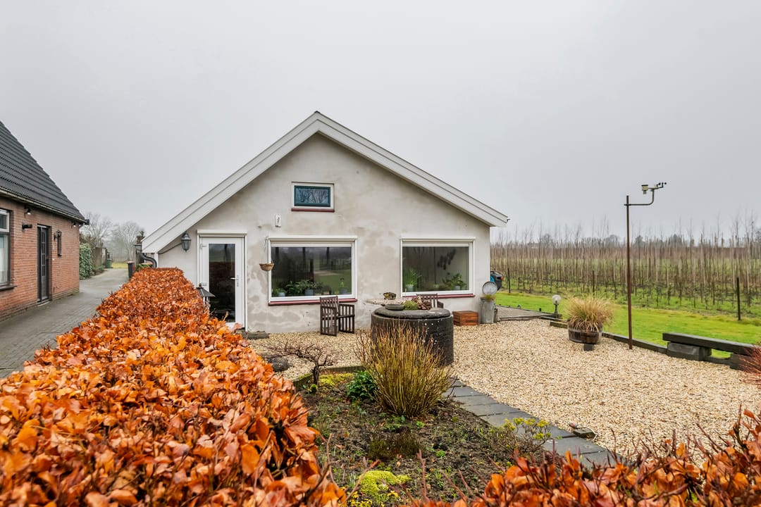 Foto 2 van Luchtenburg 60