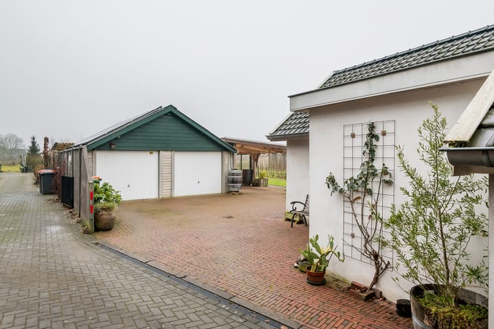 Foto 4 van Luchtenburg 60