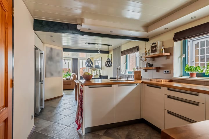 Foto 22 van Luchtenburg 60