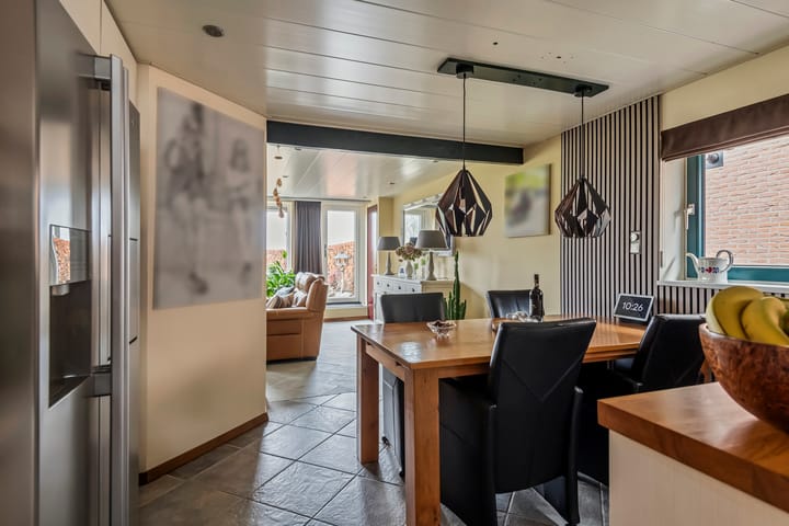 Foto 24 van Luchtenburg 60