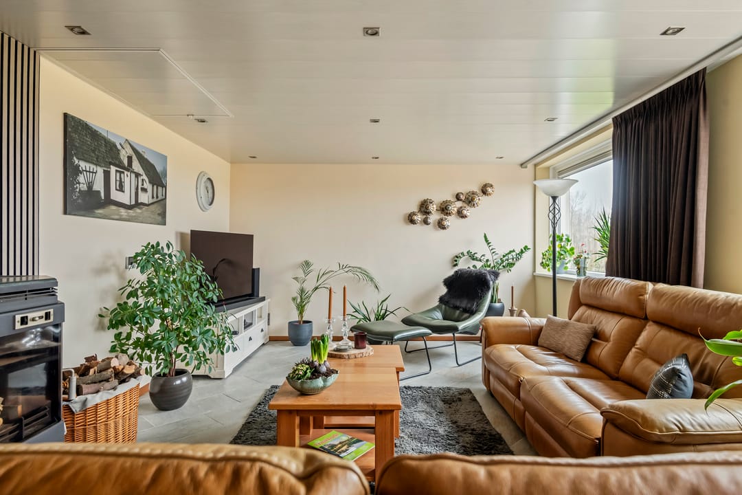 Foto 28 van Luchtenburg 60