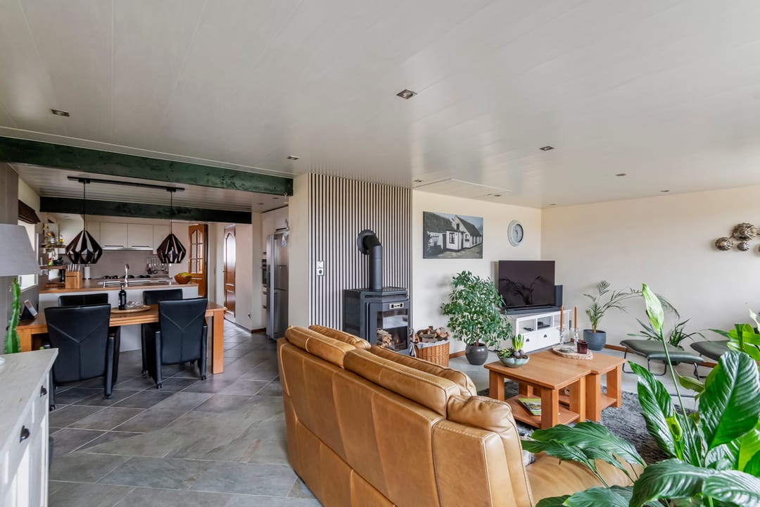 Foto 32 van Luchtenburg 60