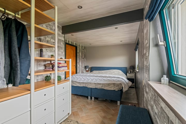 Foto 46 van Luchtenburg 60