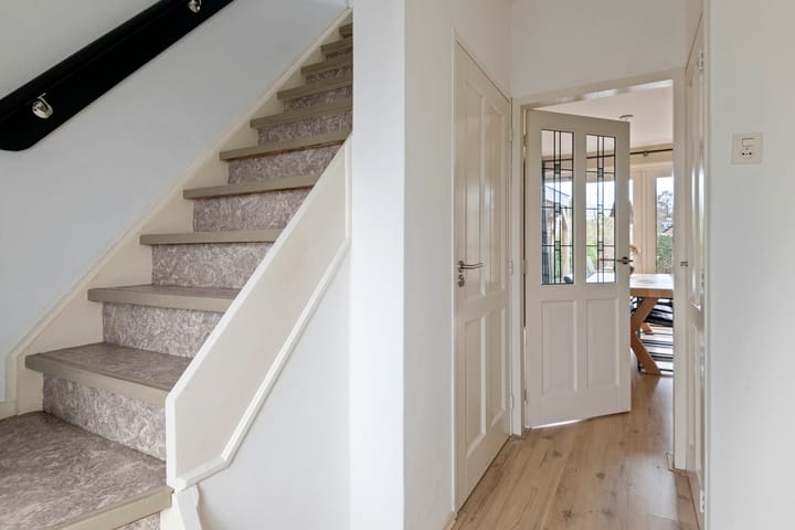 Photo 6 of Klaproosstraat 8