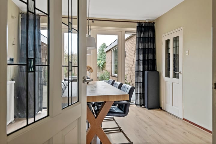 Photo 8 of Klaproosstraat 8