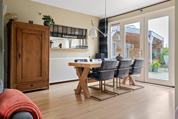 Photo 13 of Klaproosstraat 8