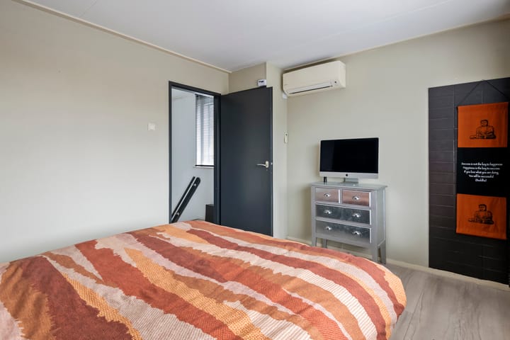 Photo 28 of Klaproosstraat 8