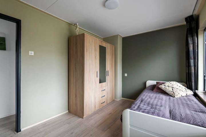 Photo 30 of Klaproosstraat 8