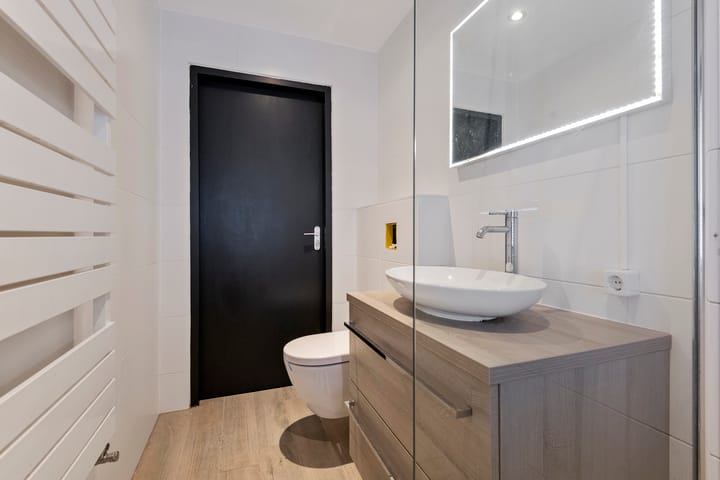 Photo 33 of Klaproosstraat 8