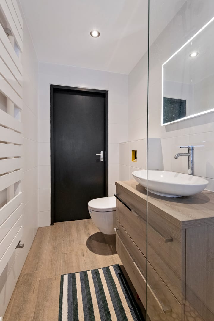 Photo 35 of Klaproosstraat 8