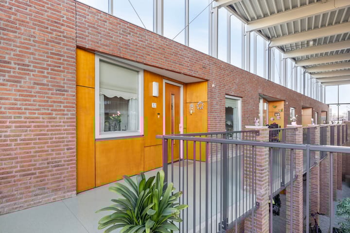 Foto 8 van Christinastraat 32