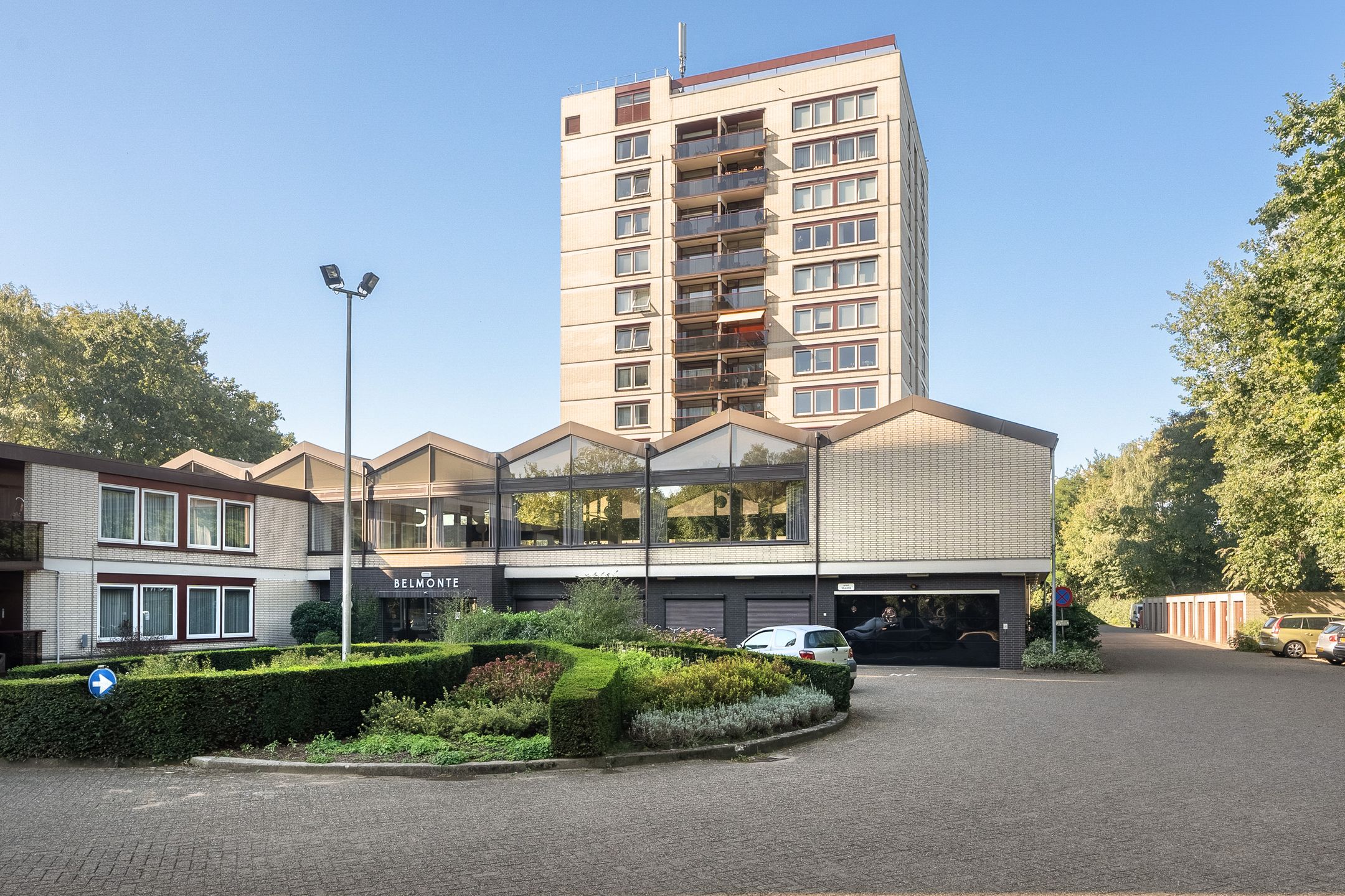 Photo 3 of Generaal Foulkesweg 219