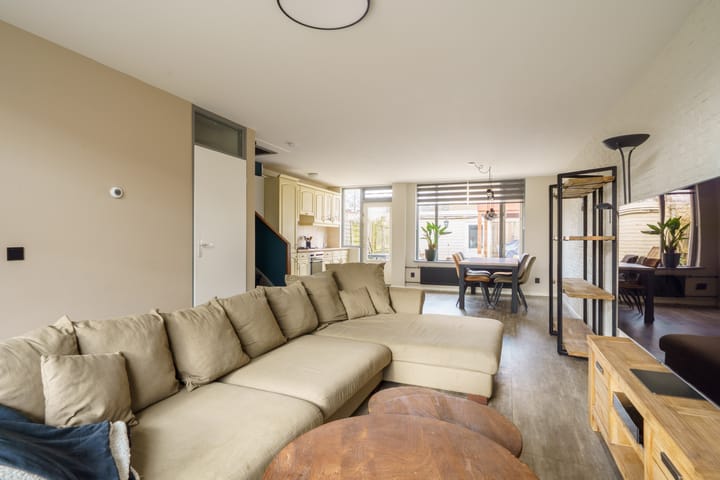 Foto 8 van Rosmolenstraat 52