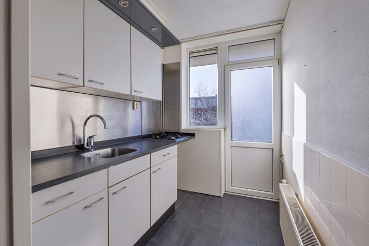 Photo 17 of Iepenlaan 28