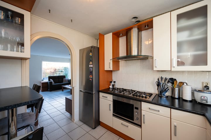 Foto 9 van Baroniestraat 16