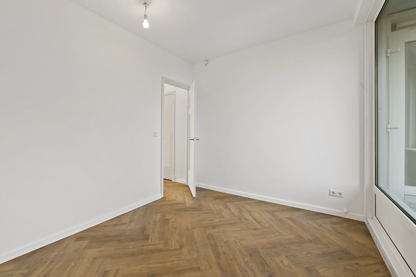 Photo 10 of Jacob van den Eyndestraat 57