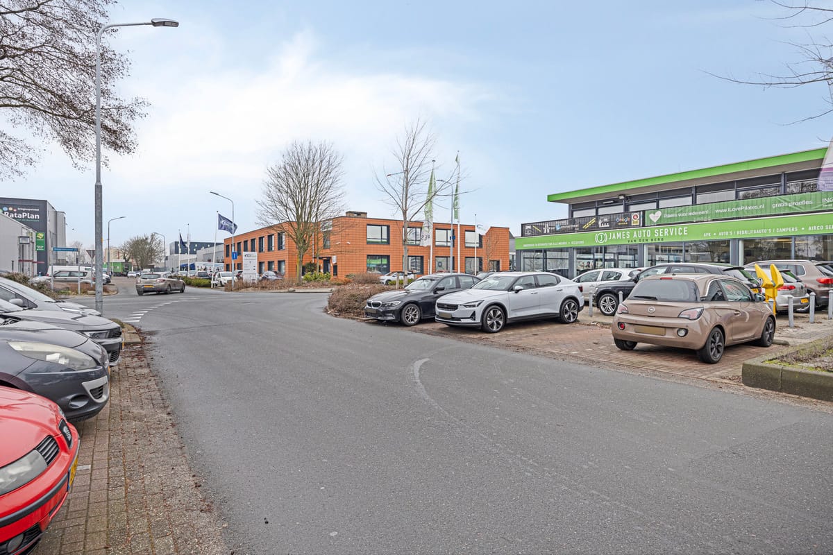 Photo 19 of Graftermeerstraat 42-B