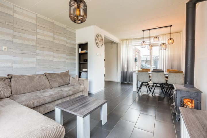 Foto 10 van Dorpsweg 27