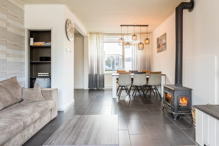 Foto 11 van Dorpsweg 27