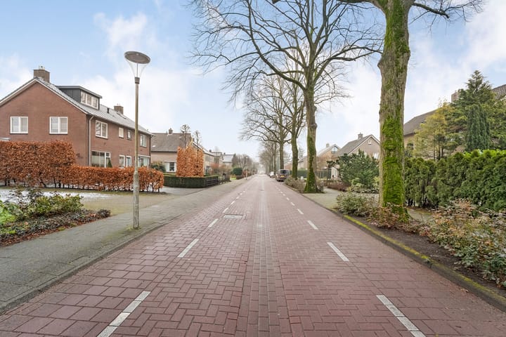 Foto 5 van Hardenbergerweg 67