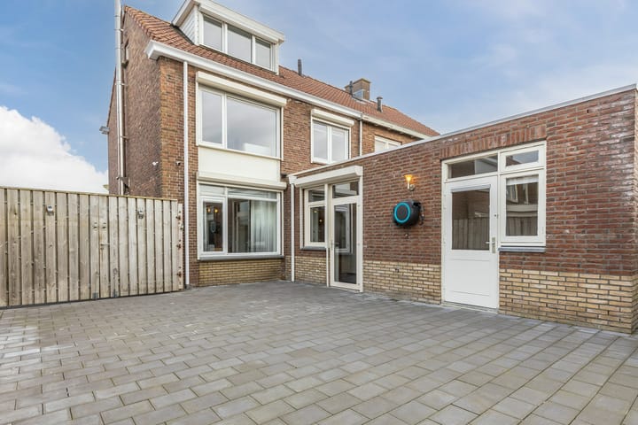 Foto 42 van Dorpsweg 27