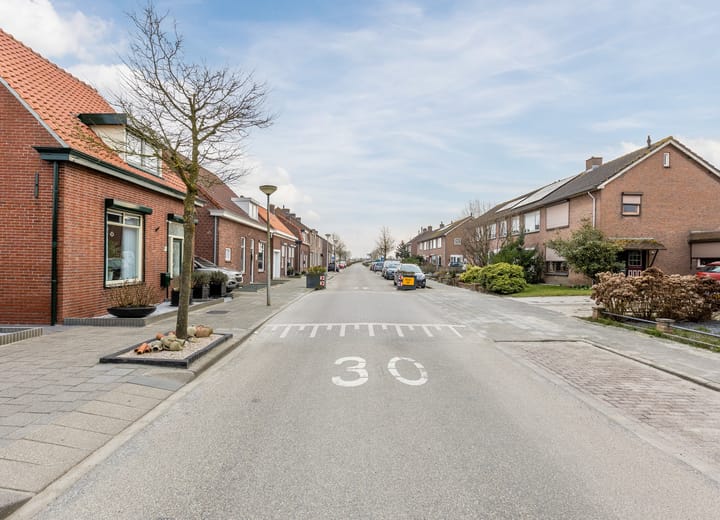 Foto 56 van Dorpsweg 27