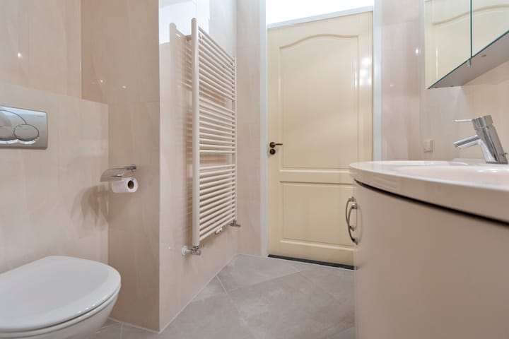 Foto 25 van De Hoven 17