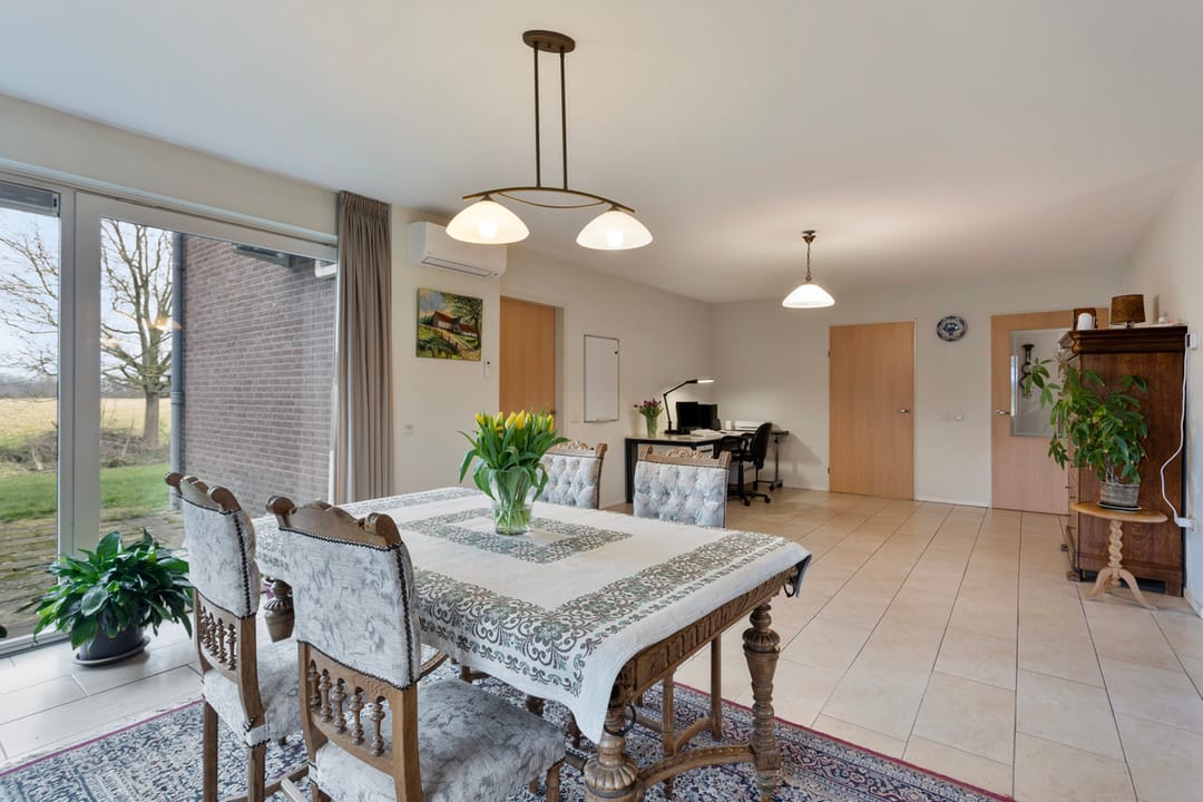 Foto 13 van Aan de Linde 26