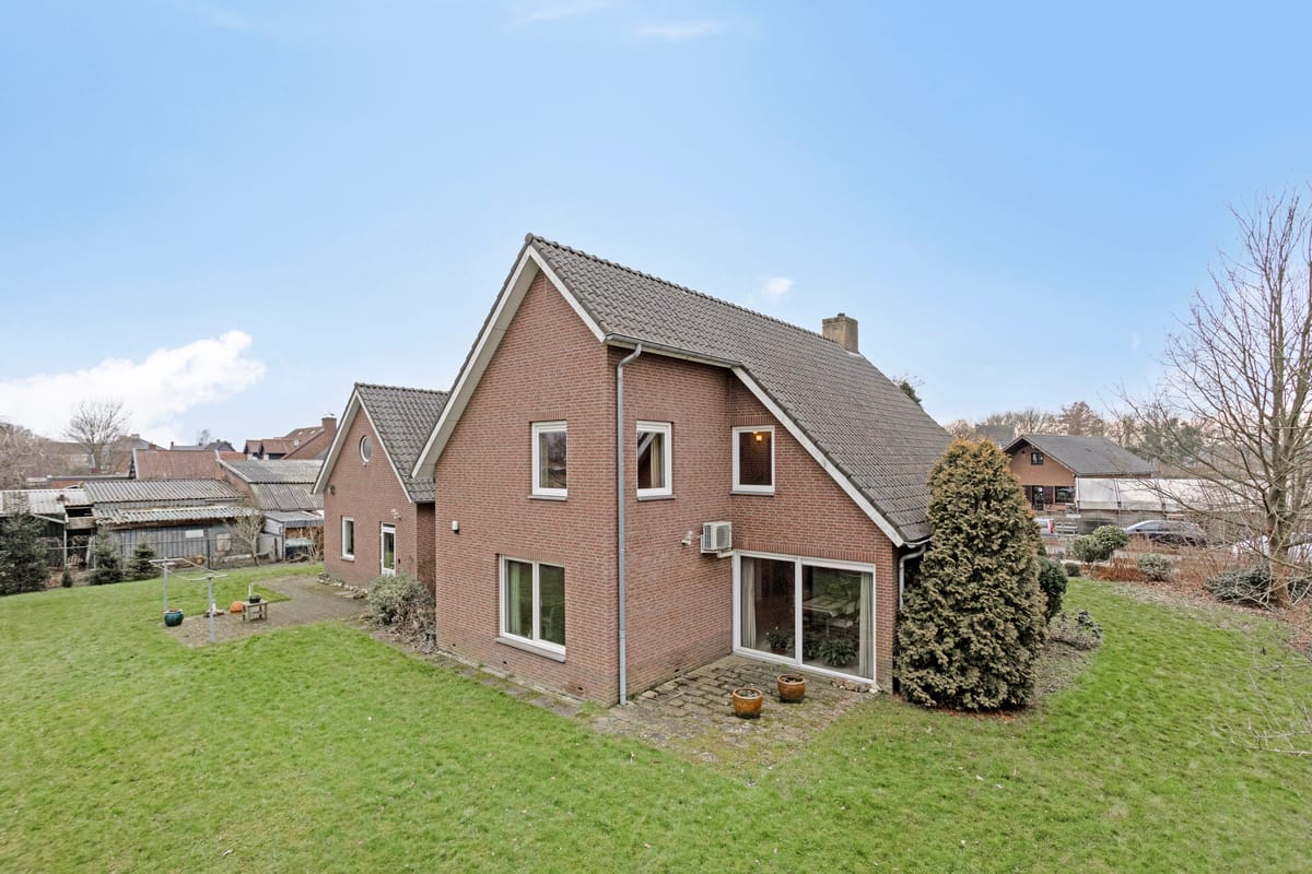 Foto 54 van Aan de Linde 26