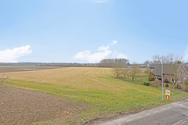 Photo 58 of Aan de Linde 26