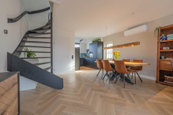 Foto 23 van Prof. Donderslaan 18