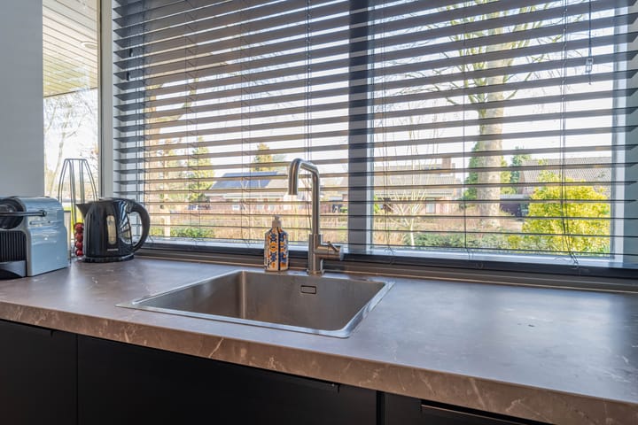 Foto 30 van Prof. Donderslaan 18