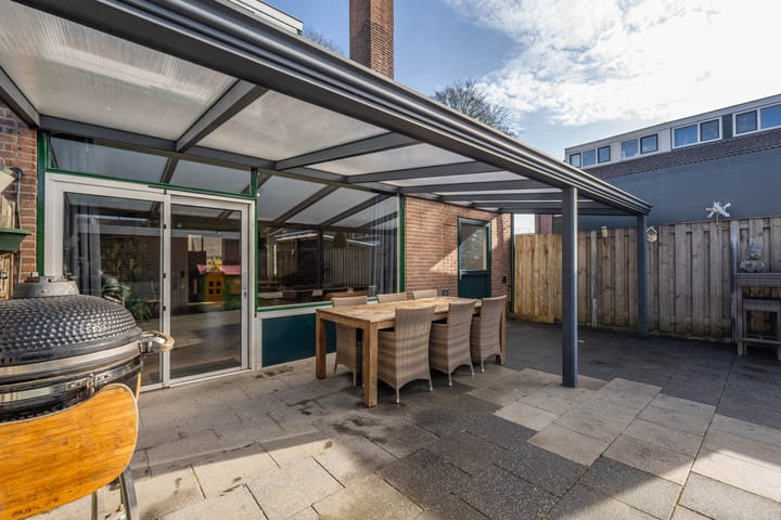 Foto 47 van Prof. Donderslaan 18