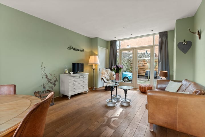 Foto 7 van Burgemeester des Tombeweg 4