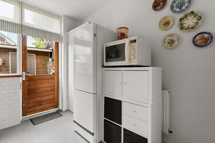 Foto 11 van Burgemeester des Tombeweg 4