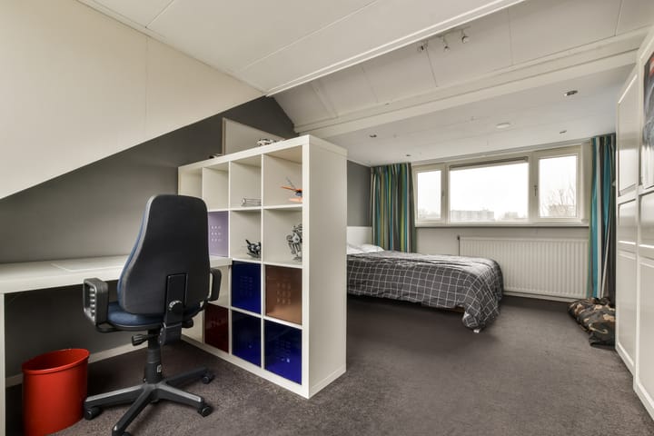 Foto 28 van Jakob van Necklaan 7