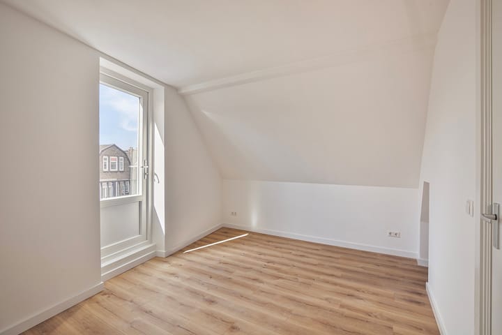 Photo 7 of Samuel Mullerstraat 33-A03