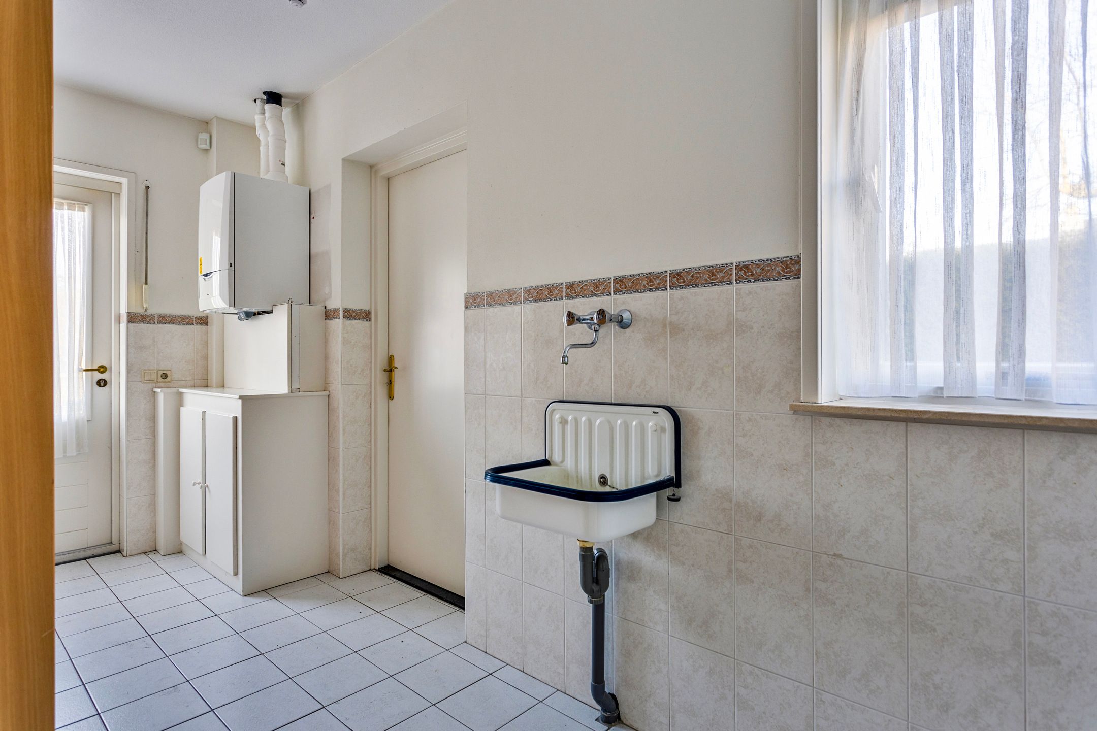 Foto 21 van Kerkstraat 8-B